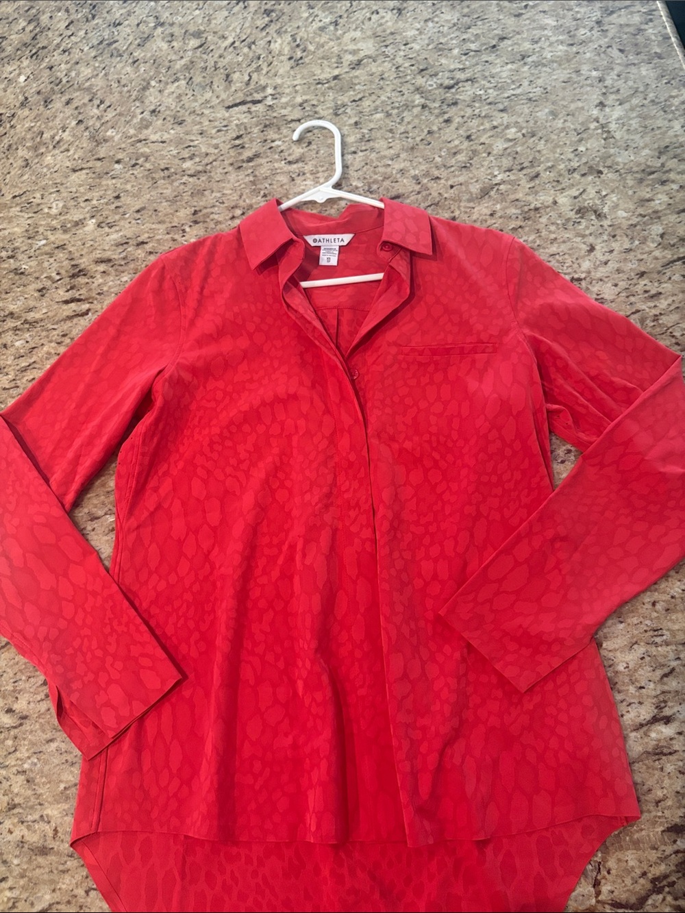 ATHLETA | Vibrant Urbanite Animal Print | Long-Sleeve Button-Down Shirt